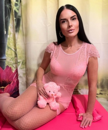 Фатима, 34